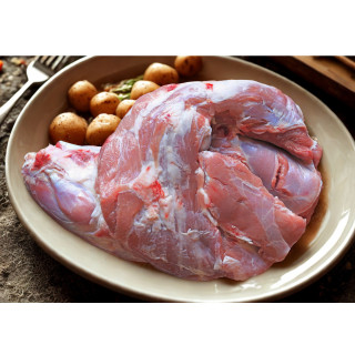 ÉPAULE D’AGNEAU SEMI-DÉSOSSÉE